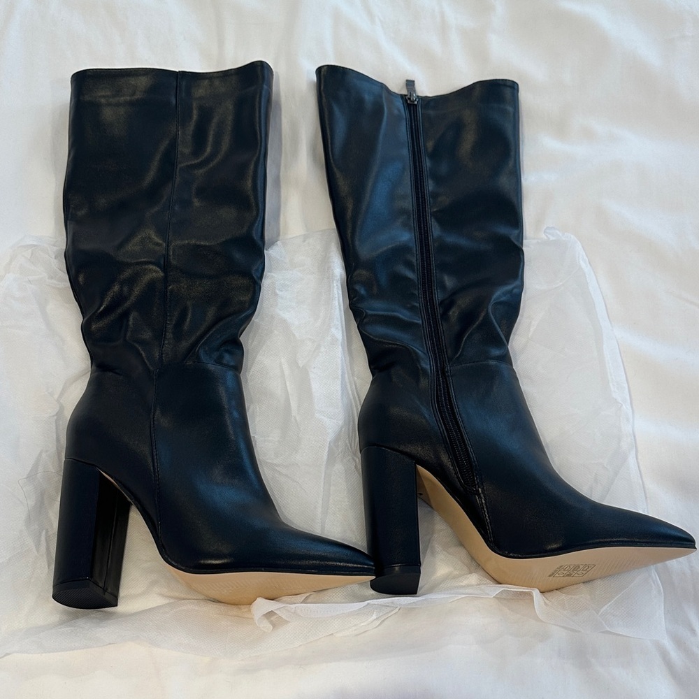 Black Knee-High Leather Boots - Picture 2 of 6